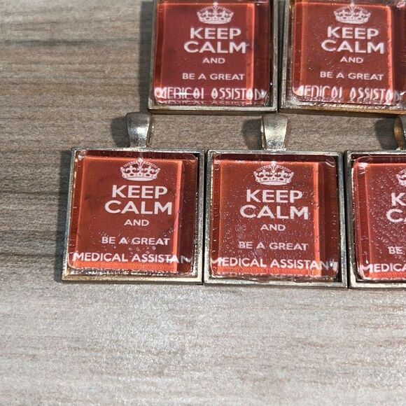 Medical assistant pendant keep calm and be a great medical assistant glass Lot 5 - Picture 2 of 7